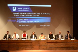 12710726_946060395449680_3497743685160025092_o